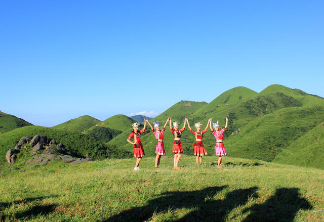 湖南郴州 万洋相思草山 南风顶 旅游目的地