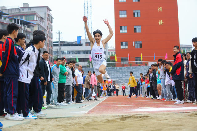 双减 体育 体教融合 运动 学生 运动场