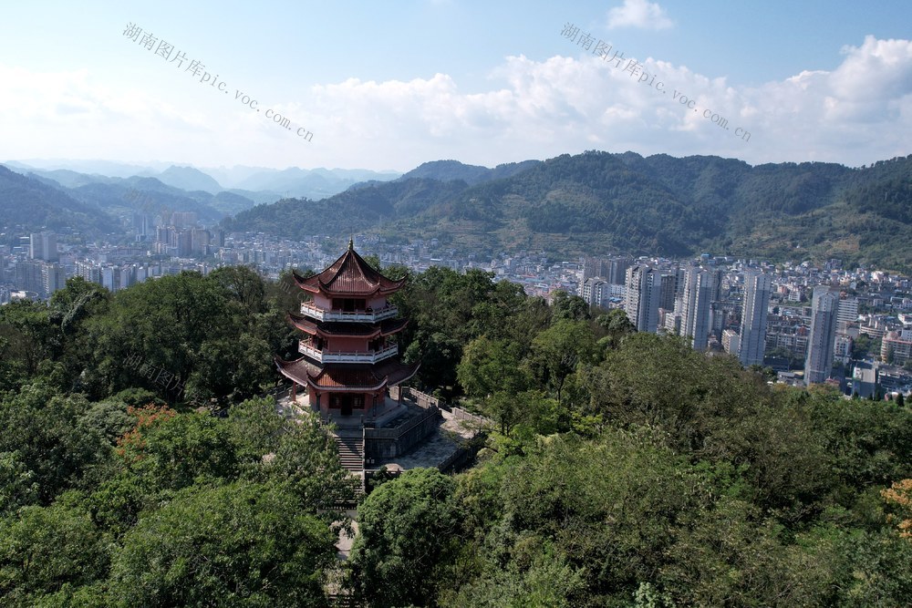 土家族 湘西 无人机 苗族 吉首 航拍 花果山 俯瞰 森立 青山 建筑 城市 生态 山城