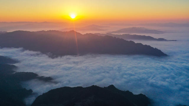 风光 平流雾 景观 江口镇
