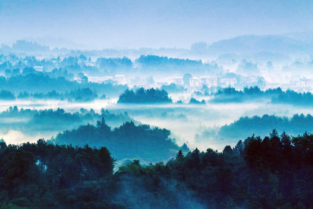 秋天，景色，晨雾，村庄，群山，如画