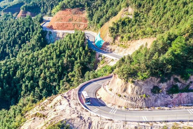 交通 客运 运输 物流 货运 客货邮 邮政 公路