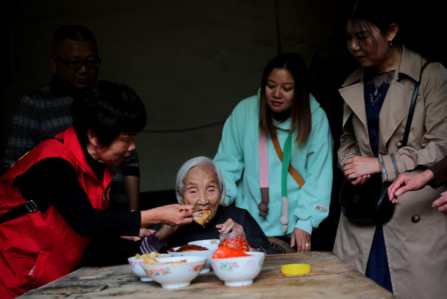 湖南桂东 困难老人 大家庭 温暖 志愿者