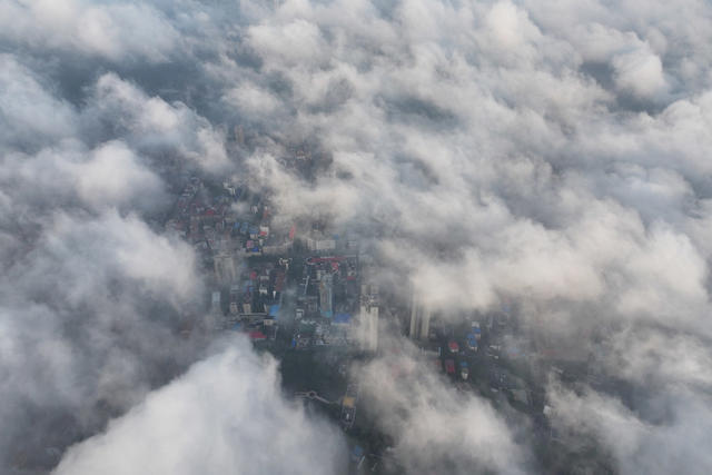 日出
晨雾
云海
