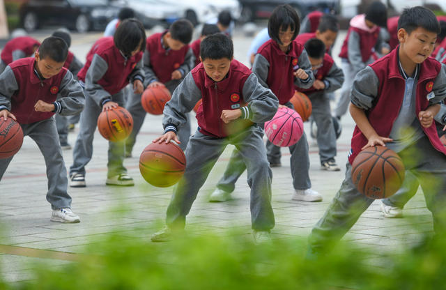 教育 
社团
成长
学生
