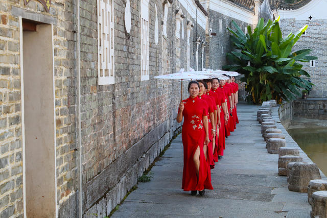 古村  旗袍  重阳