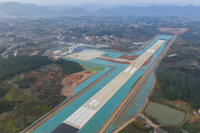 娄底 通用机场 试运营 “空中客人”