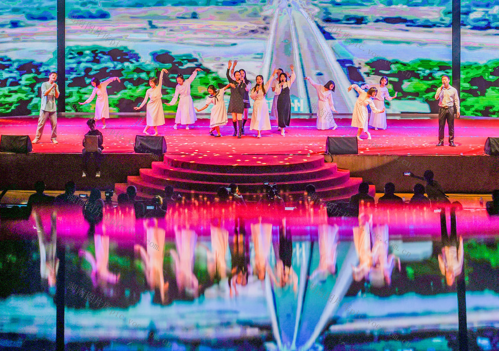 艺术节
教育
学生
表演