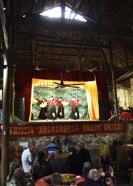 嘉禾：文化惠民 送戏下乡