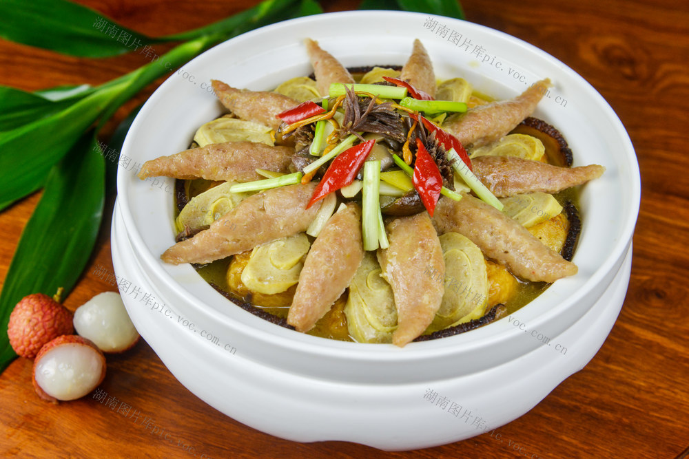 衡东土菜
湘菜
美食
土菜名县
厨师之乡
衡东
土菜
头碗
脆肚
削骨肉
餐饮
标准菜
