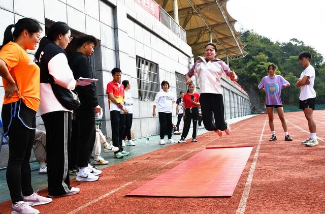    趣味运动   寓赛于乐