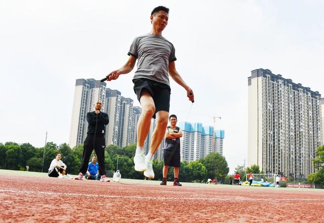    趣味运动   寓赛于乐