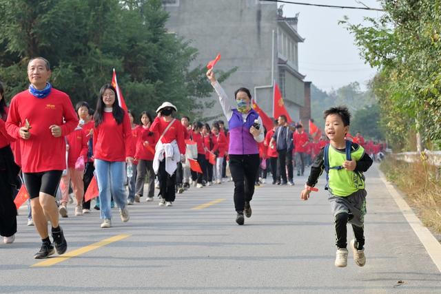 家风  红色  徒步  学生  家教  蔡和森  蔡畅  曾国藩  故居