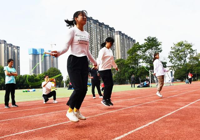    趣味运动   寓赛于乐