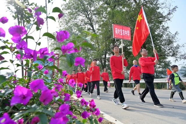 家风  红色  徒步  学生  家教  蔡和森  蔡畅  曾国藩  故居