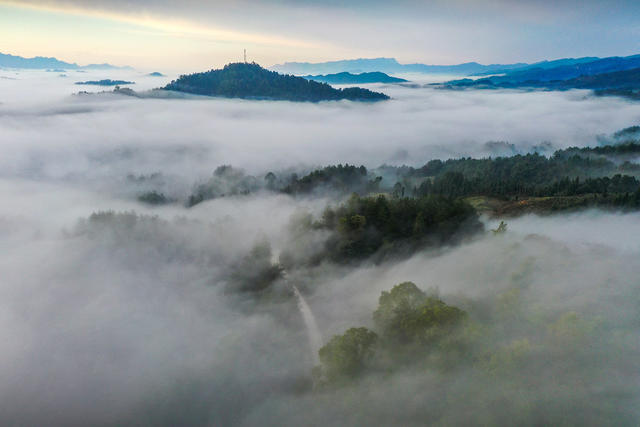 湖南,湘西,龙山,彩墨画,山乡,群山,晨雾,朝霞