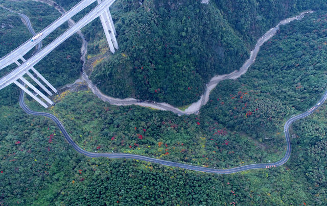湖南株洲  天堑 现代交通  生态 画 红星桥峡谷 武深高速 国道357线