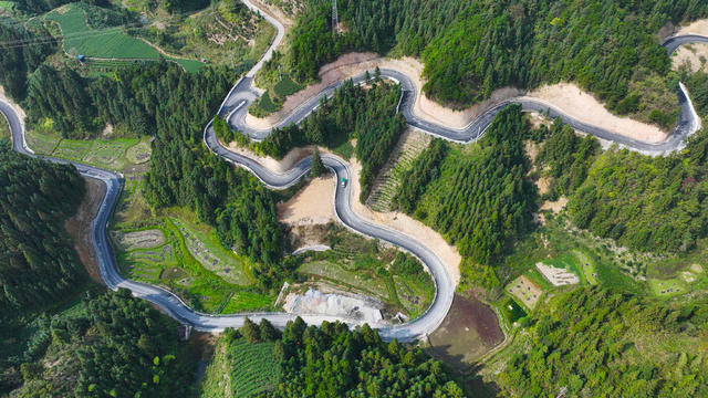 乡村公路、交通、农村路网、基础设施、四好路