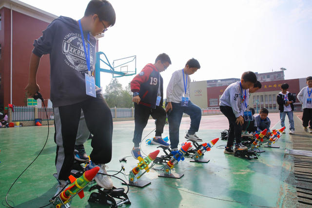 科技 体育 双减 课后服务 模型运动 青少年 教育