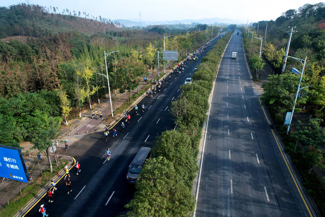 湖南 飞天山 “百里丹霞” 徒步越野赛