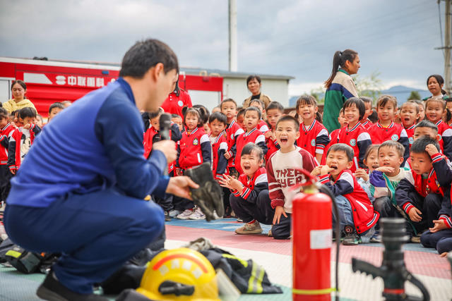 消防安全 消防演练 校园 消防知识 安全