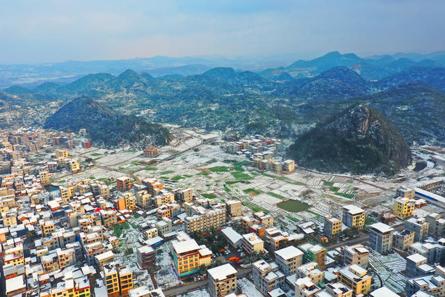 湖南嘉禾：雪后乡村美如画