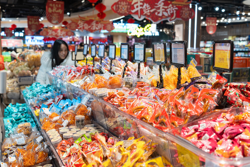 年味浓 年货备货足