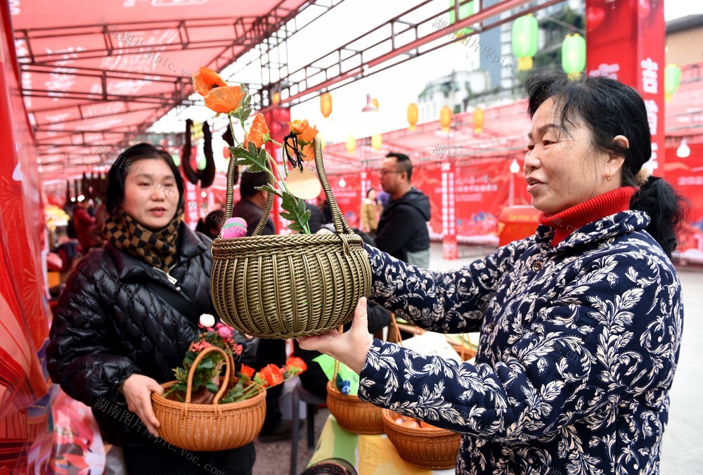 年货节  庙会 春节  市民