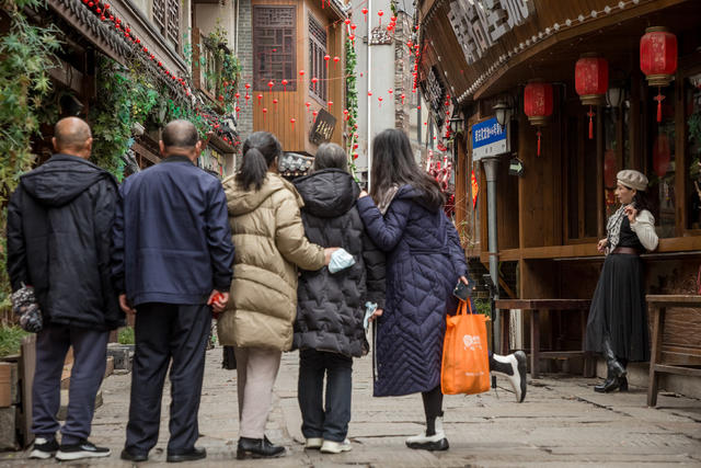 长沙  步行街  游客  打卡  春节