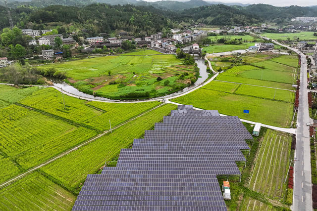 光伏、绿色、清洁能源、道路、乡村、生态