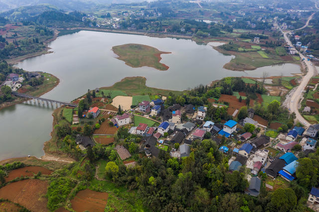 春天  山川  湘西  田园  丛林