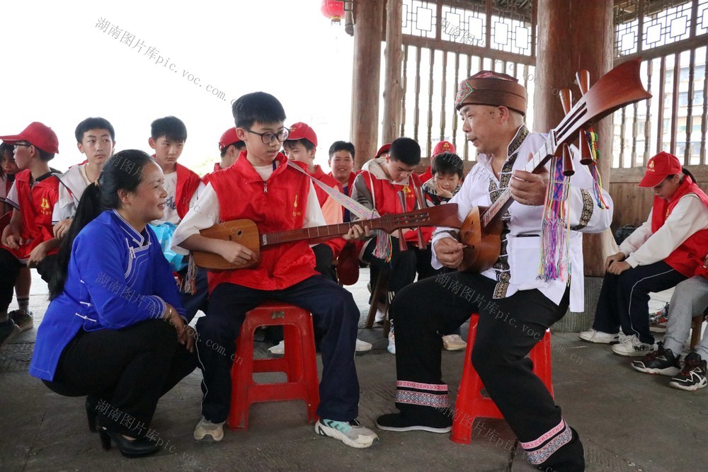 非遗传承
琵琶弹唱