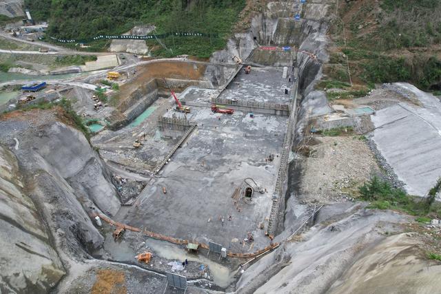 吉首 水库 大兴寨 工程 工人 建设 防洪 灌溉 水利 生态  湘西