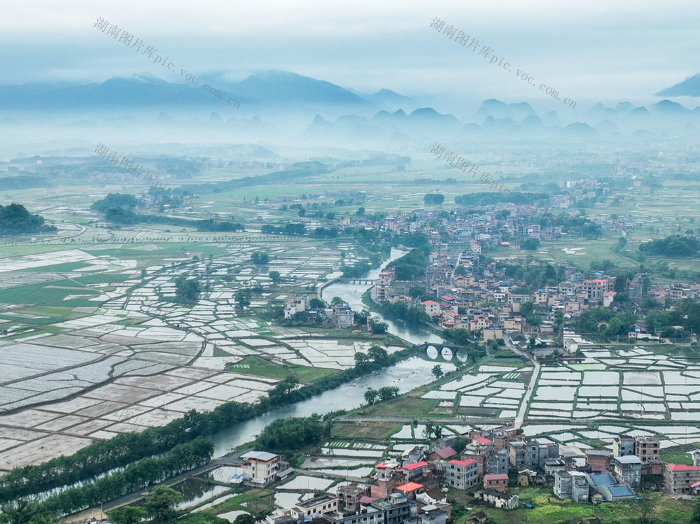春耕
风光
田园
道县
水墨画卷
