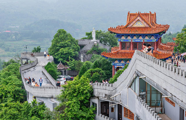 假日 旅游
