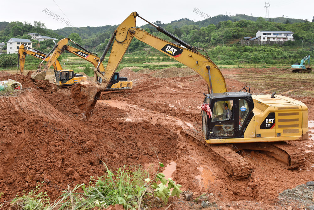 高标准农田施工忙