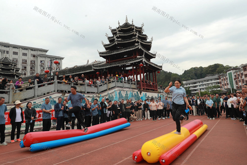 工会 干部职工 趣味 运动会 激发 干事创业 热情
