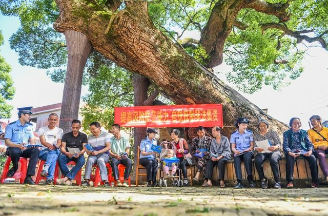 打击和防范经济犯罪宣传日
道县