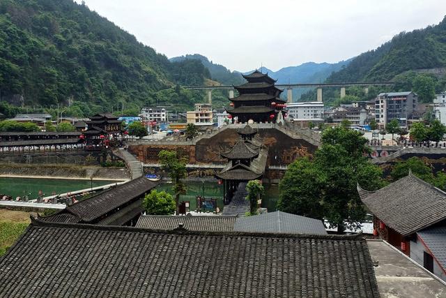 游客 湘西 苗寨 古丈 墨戎 山水 人文 风情 苗族