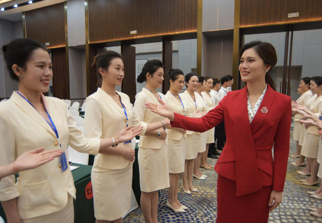 嘉禾：礼仪培训 助力文明创建