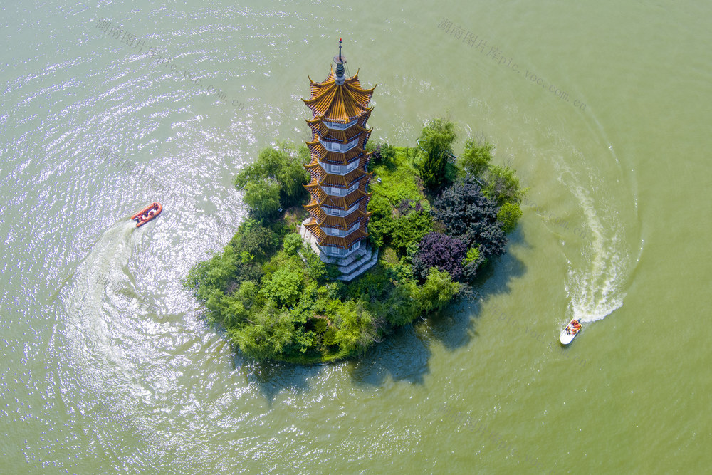 消防   救援  防汛    救灾  抗洪   演练   训练   水域   水面   水  冲锋舟  橡皮艇