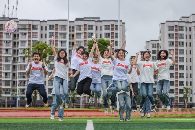 减压 高考 高三 学生 校园 加油 祝福