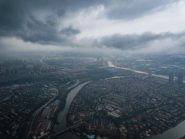 航拍 城市 天气 暴雨 强降水 长沙县 