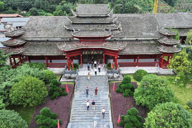 红色游、旅游、纪念馆、参观、红色文化