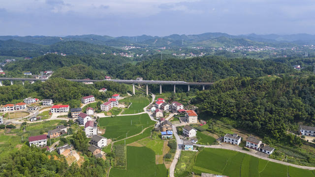 湖南娄底 乡村 田园 人居环境 生态环境