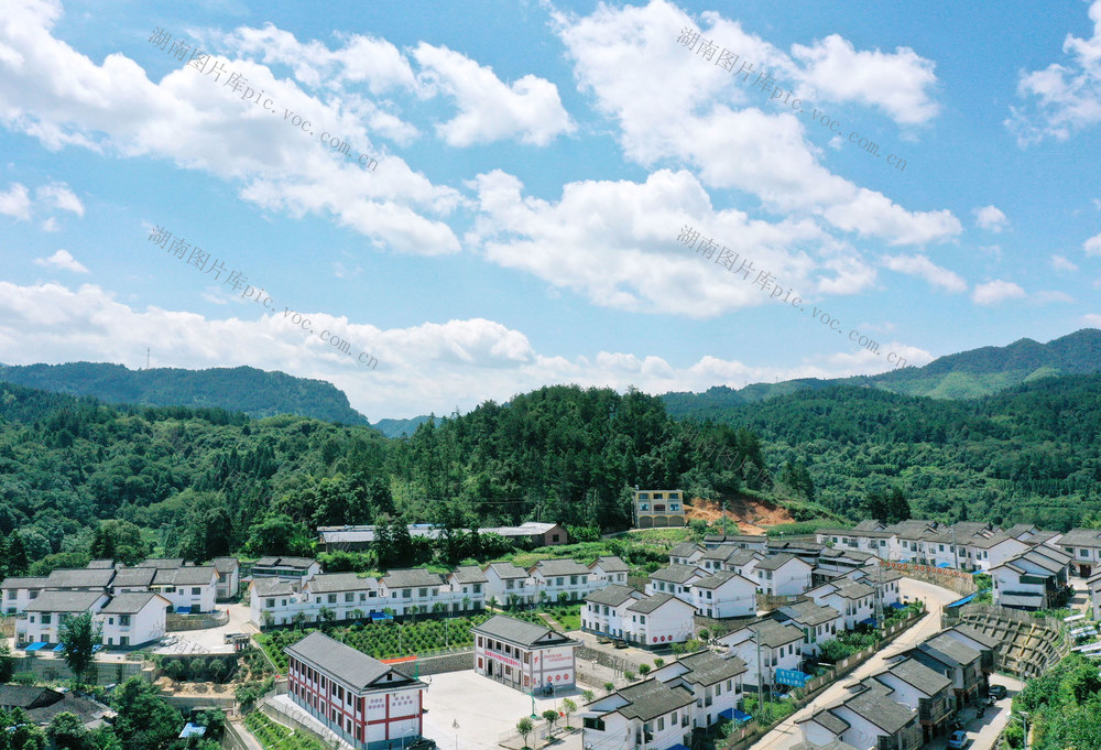 安置点 环境 改善 稳住 群众