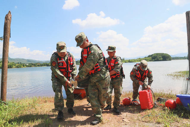 民兵  救援  防汛  训练