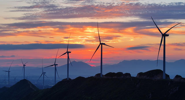 风电 夕阳