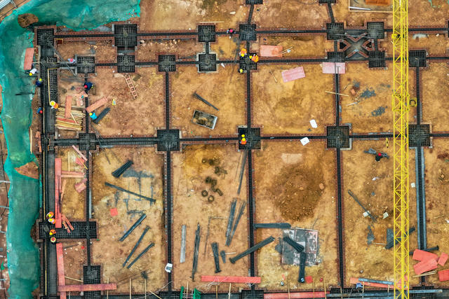 通道转兵纪念馆 红色 建设 工人 施工