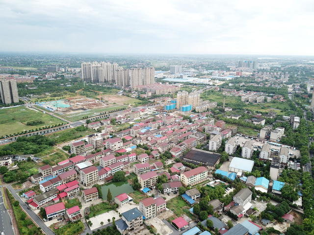 古城口新貌囗看囗今朝